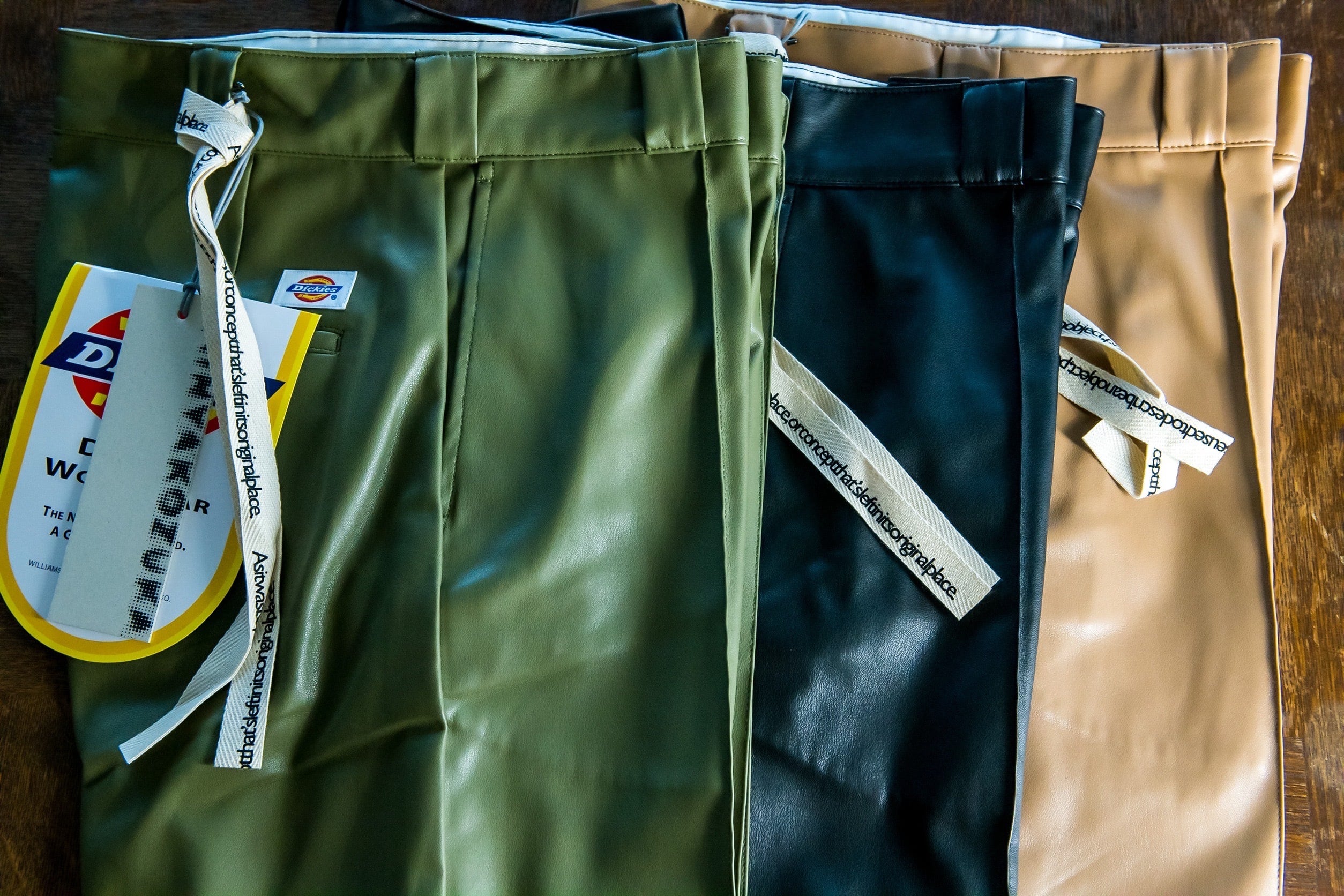 SHINYA KOZUKA x Dickies eco-レザージャケット SHINYA KOZUKA×Dickies エコレザーパンツ | NOUVEL des HIOC（ヌベル