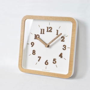 square wood wall clock / スクエア ウッド ウォールクロック ナチュラル 木製 四角 壁掛け時計 韓国 雑貨