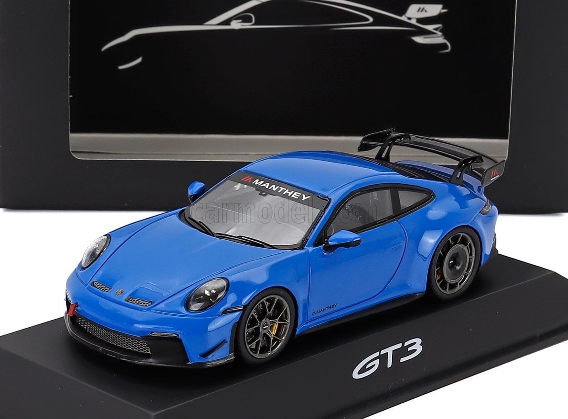 ミニカー 1/18 ポルシェ タイカン ミニチャンプス MINICHAMPS 1/18