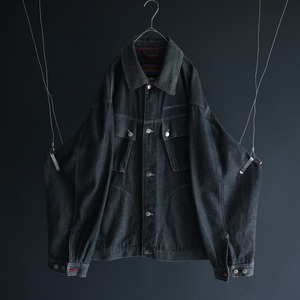 " FUBU " over silhouette diagonal pocket design black denim jacket