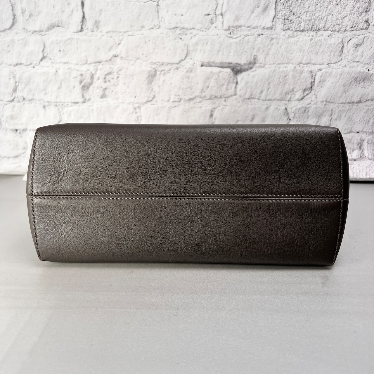 FENDI フェンディ バイザウェイ レザー ハンドバッグ グレー A-13757