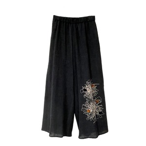 ウールガーゼ ステッチモール刺繡ワイドパンツ【244-6165】
