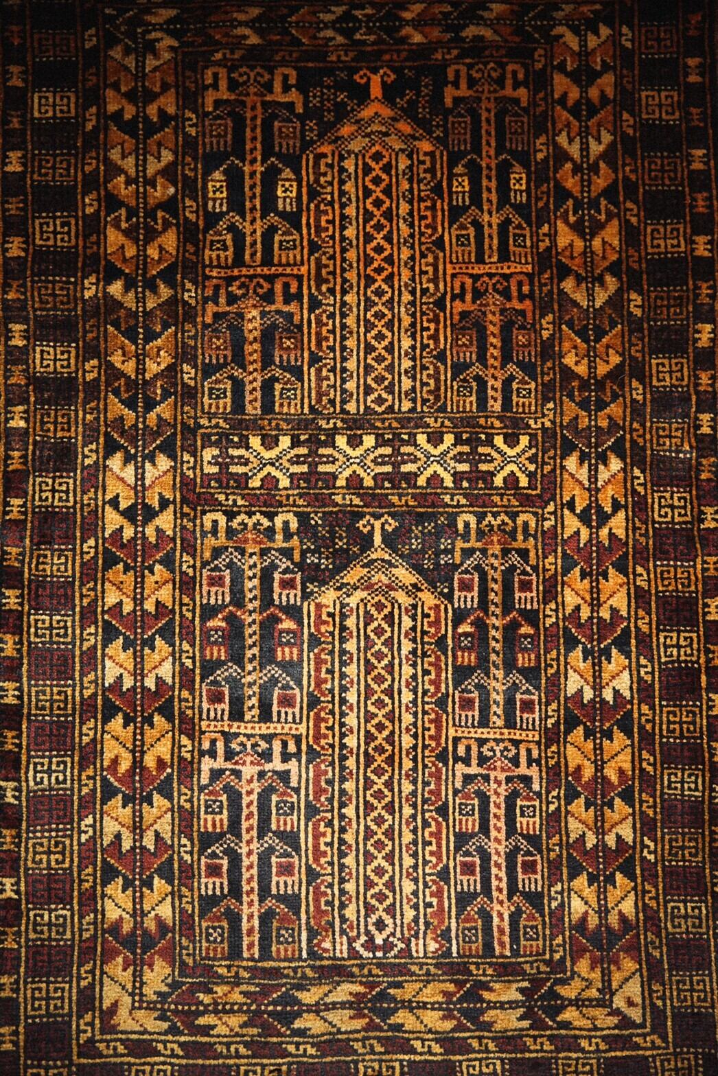 606 -Vintage Turkmen Ali khoja rug