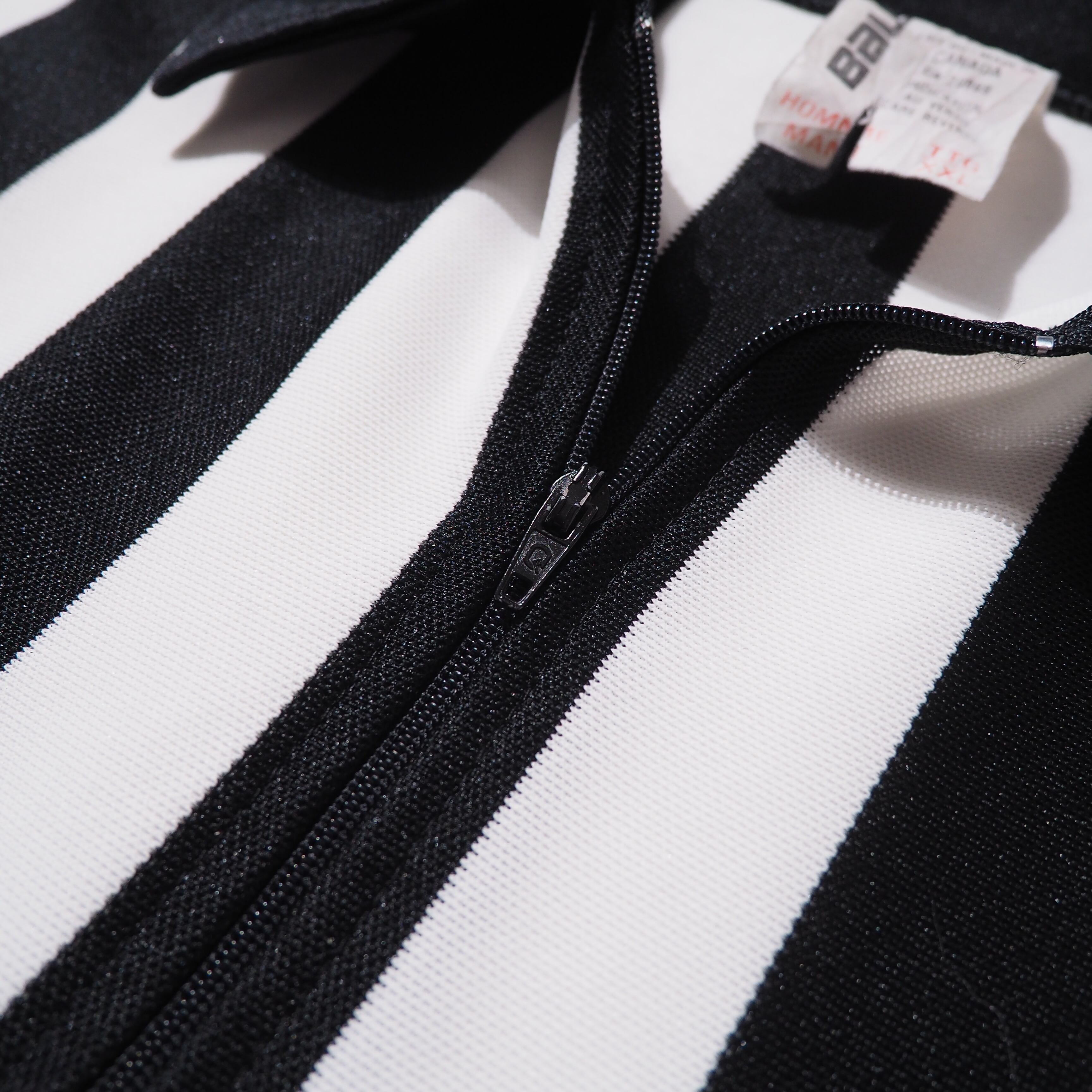 1990s Monotone stripe Over silhouette vintage Referee shirt