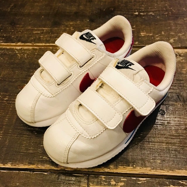 used kids nike leather cortez ベロクロ 18cm