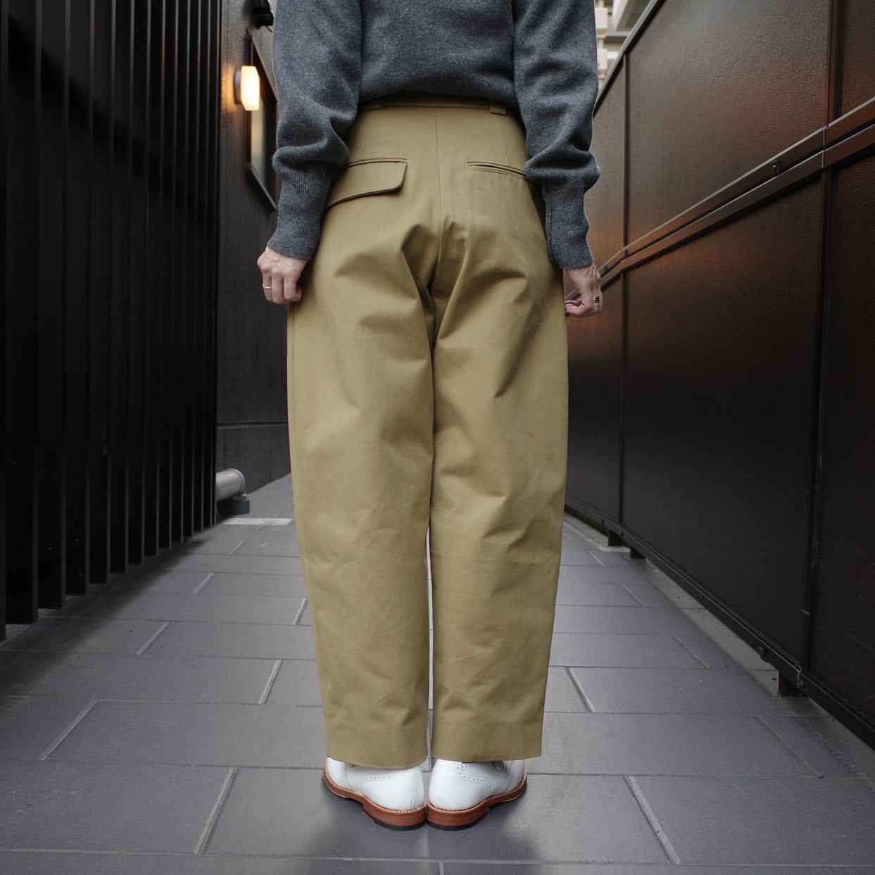 STUDIO NICHOLSON スタジオニコルソン　PANTS 【試着のみ】 STUDIO NICHOLSON SORTE PEACHED COTTON TWILL DEEP PLEAT
