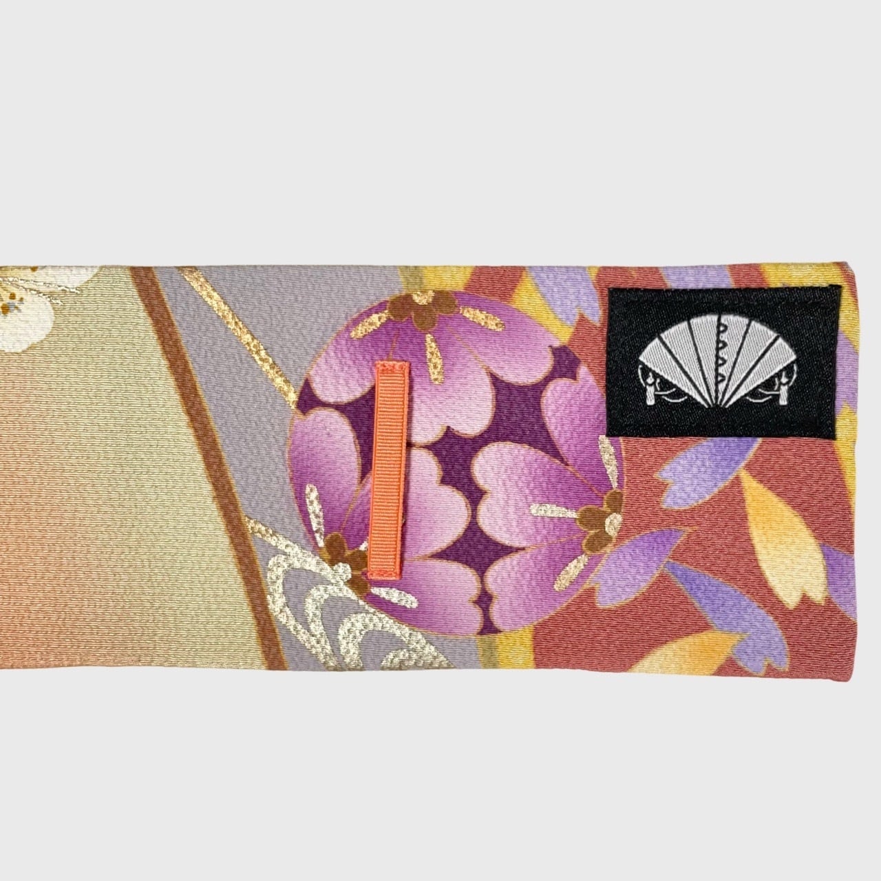 クロスオーバー帯ベルト(振袖より制作) Crossover Obi-belt(Made of