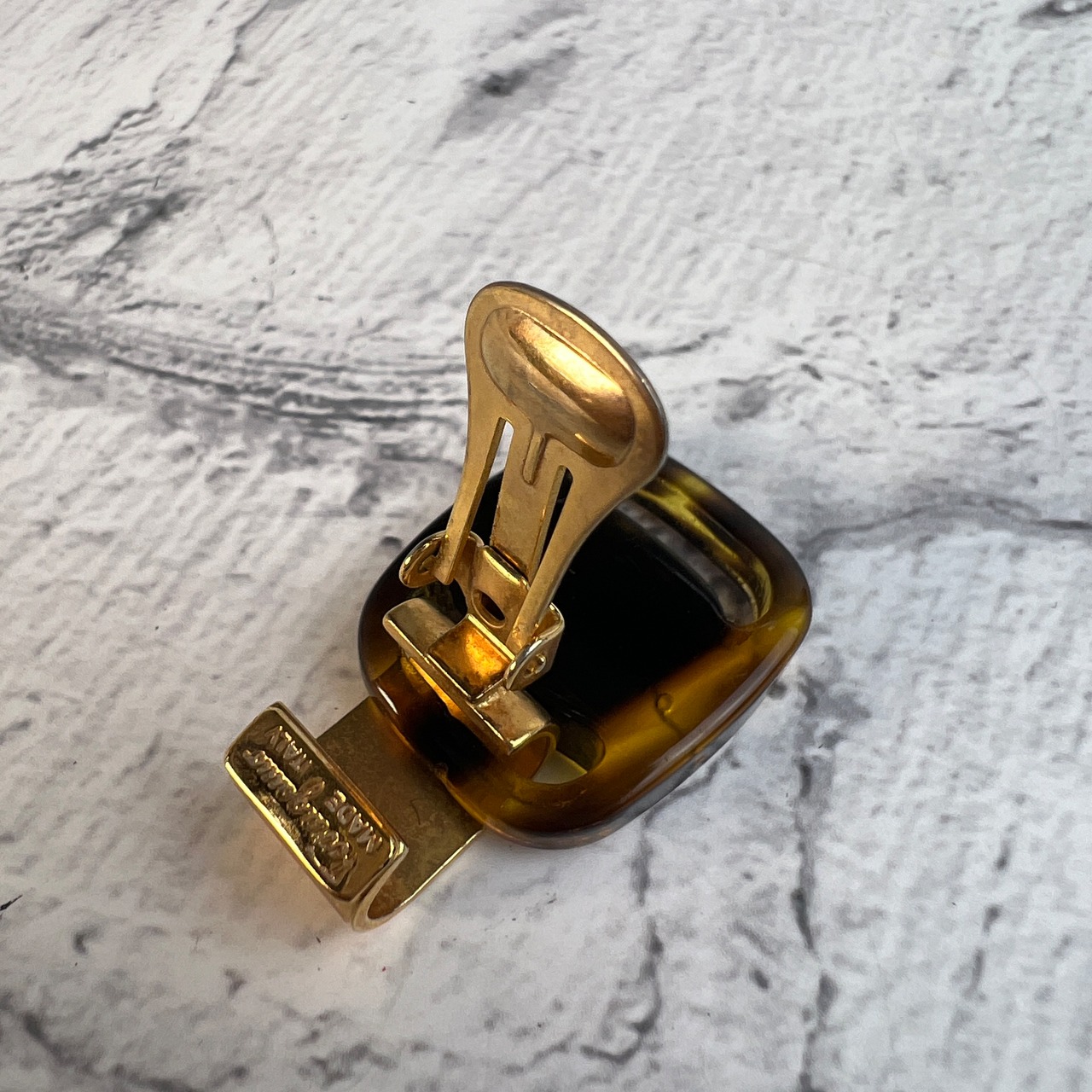 Salvatore Ferragamo フェラガモ イヤリング ブラウン A-10031