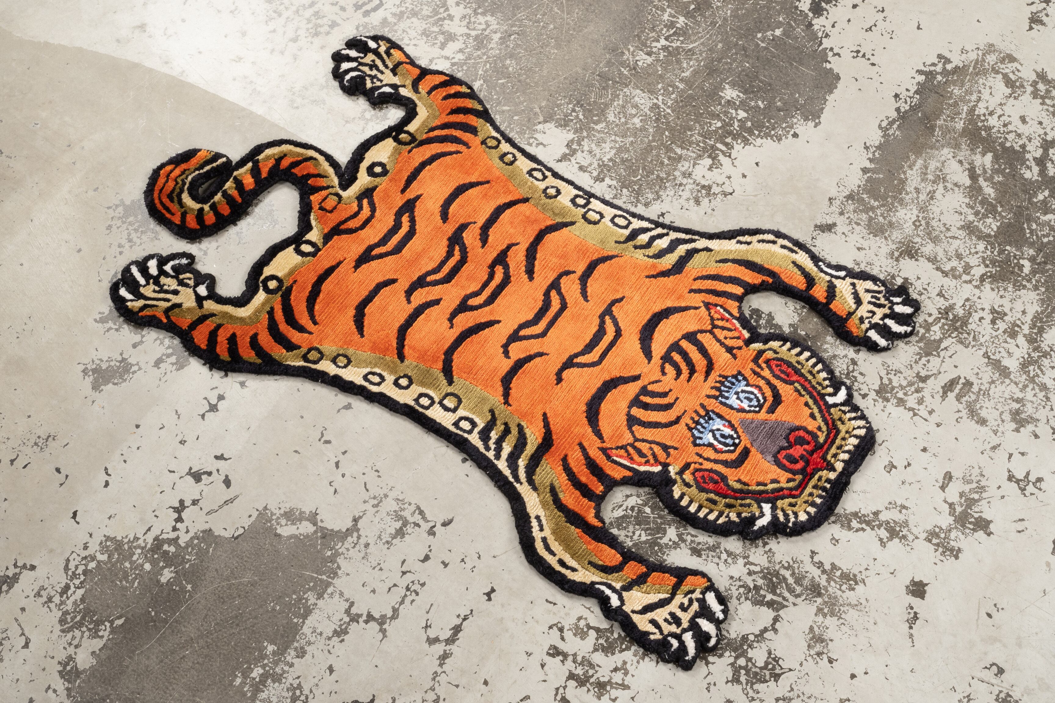 Tibetan Tiger Rug 《XSサイズ・シルク025》チベタンタイガー Tibetan Tiger Rug 《XSサイズ・シルク025》チベタンタイガー