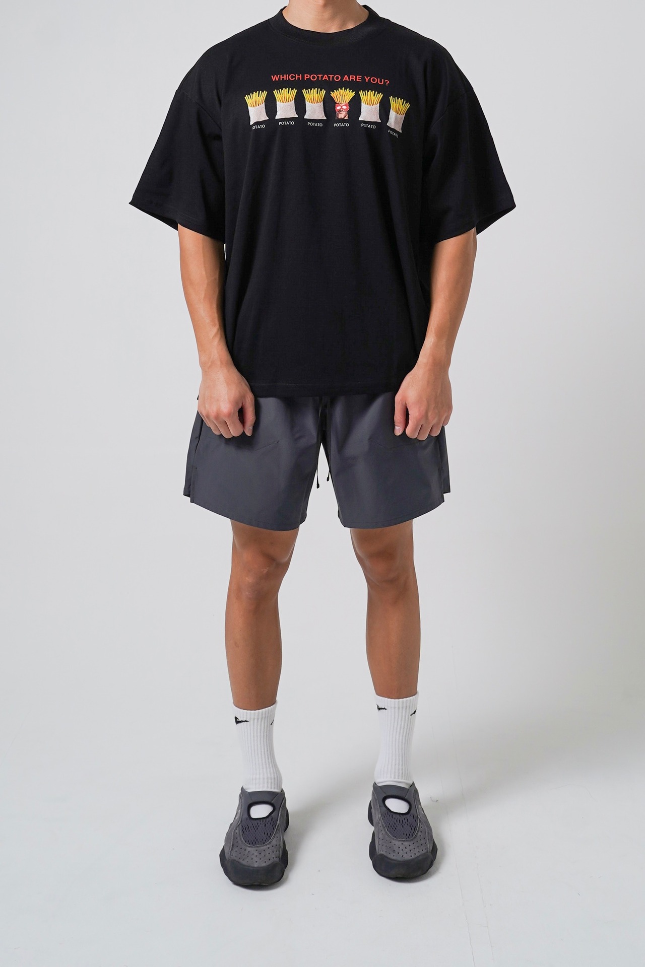 グラフィックTシャツ 29