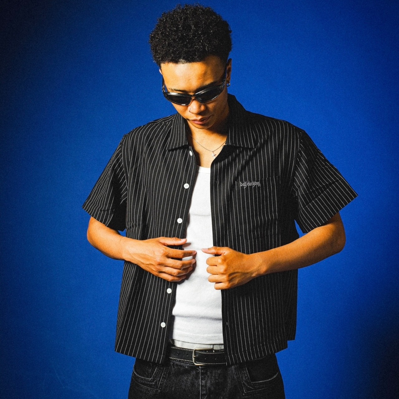 ESSENTIAL LOGO STRIPED SHIRT