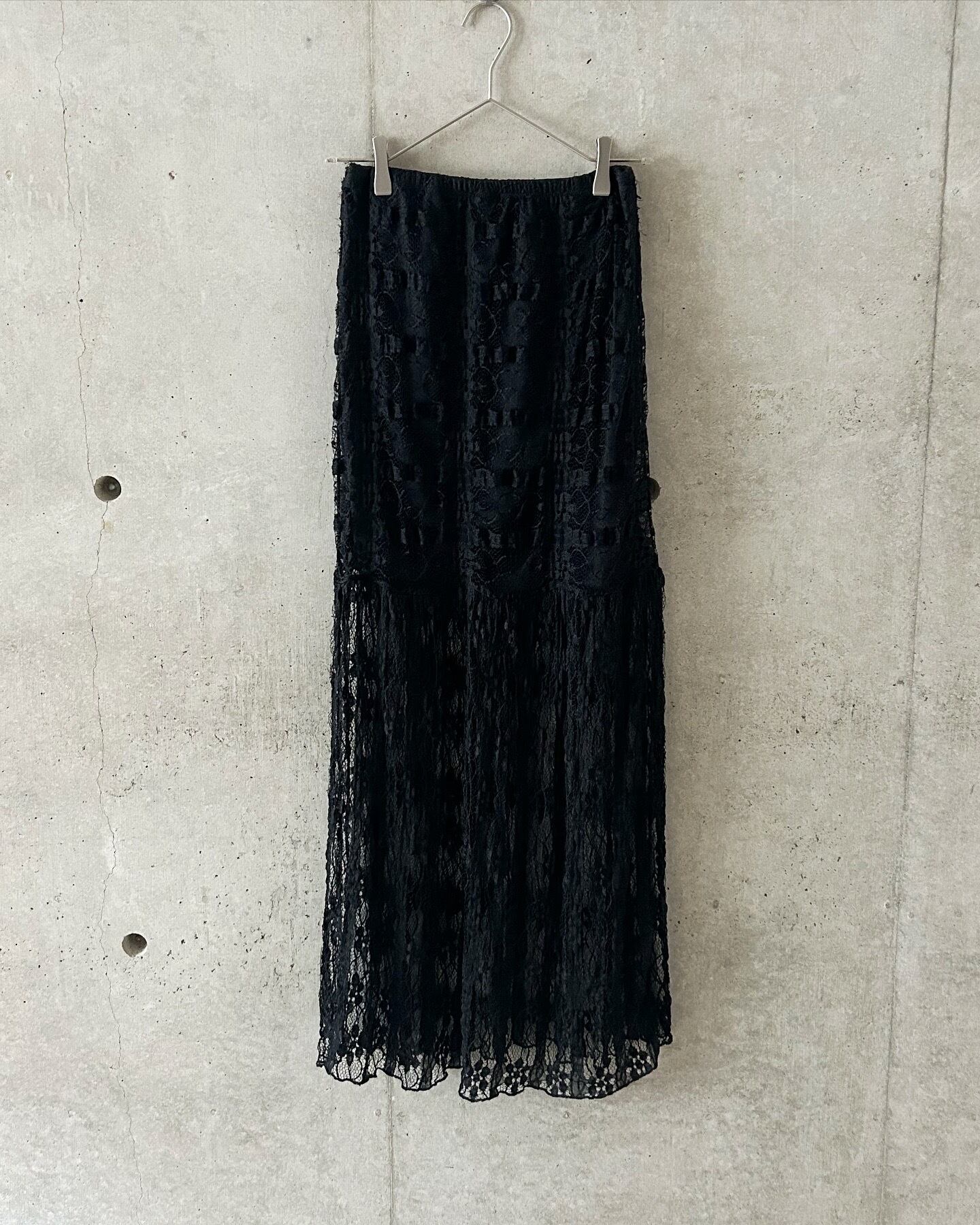 vintage lace skirt | porte 