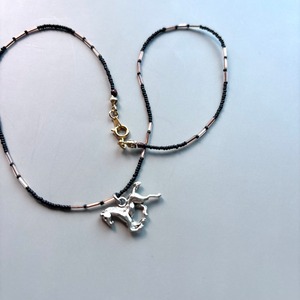 vintage beadsのネックレス horse(x012)