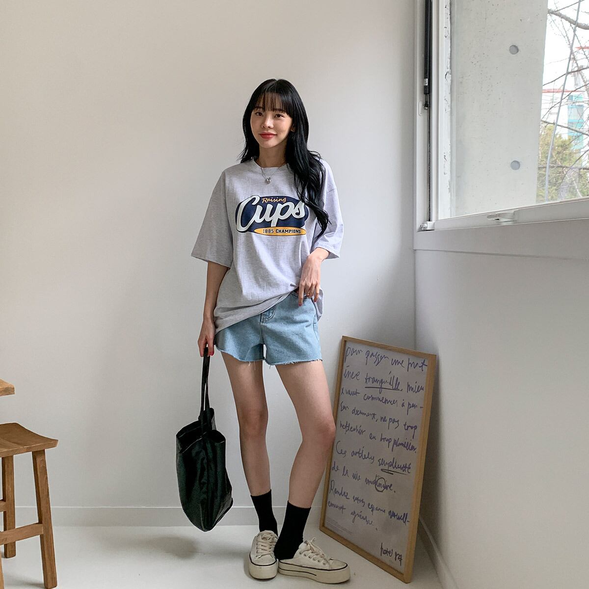 韓国 tシャツ