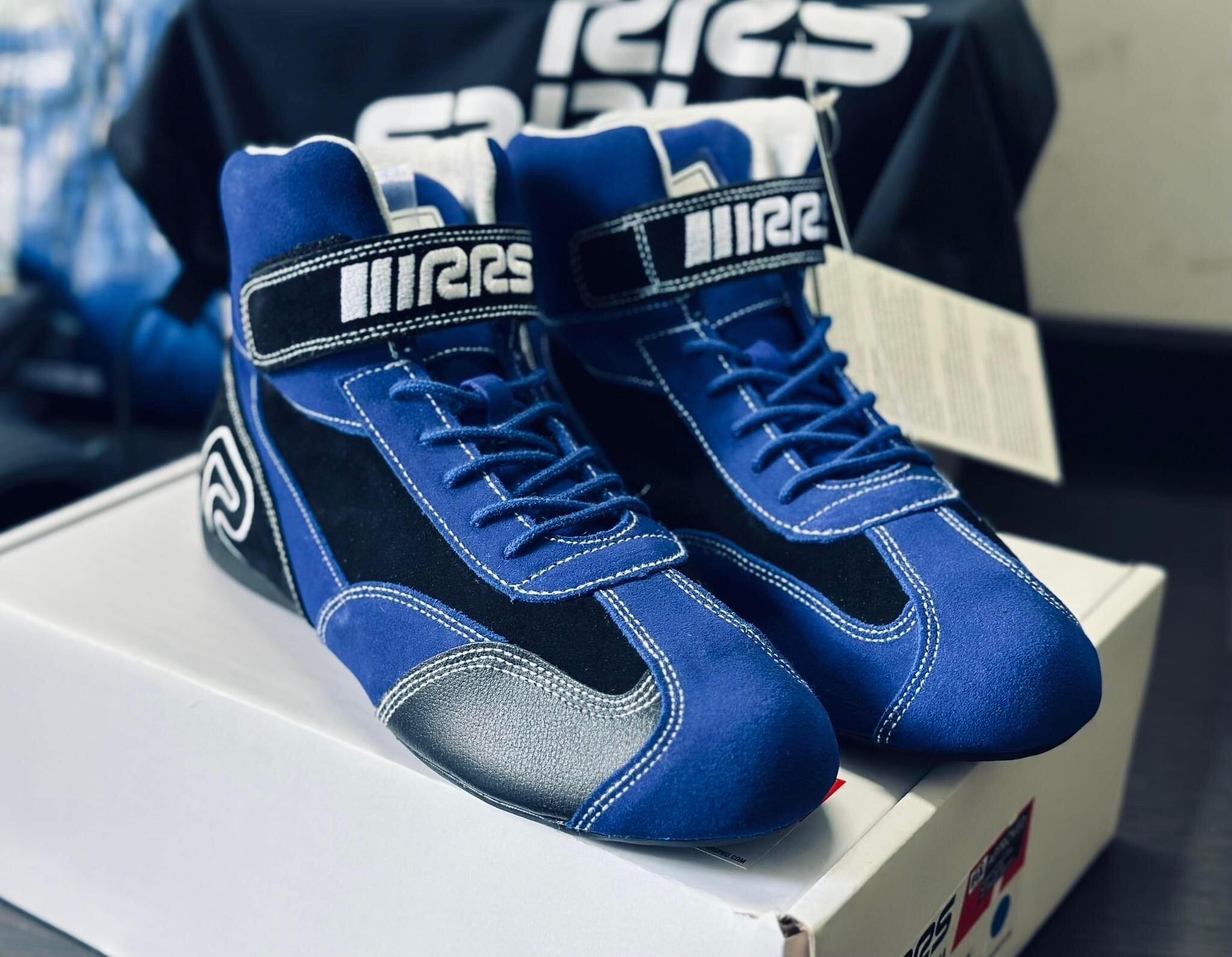 青い靴ページ New Balance（ニューバランス） MGS574NR ネイビー 紺色 レッド 赤