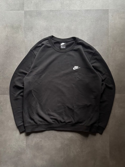 NIKE スウェットシャツ クルーネック 刺繍ロゴ スウッシュ XXL ブラック ナイキ