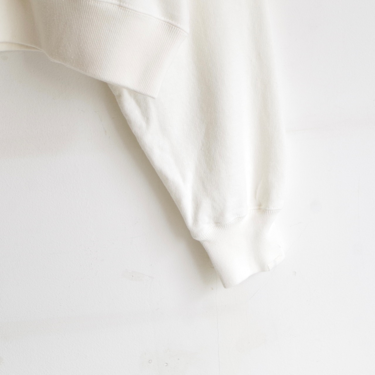 Oblada HELLO SWEAT