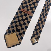FUTURIST フューチャリスト シルク100% 総柄 チェック ネクタイ ベージュ ネイビー/レトロ