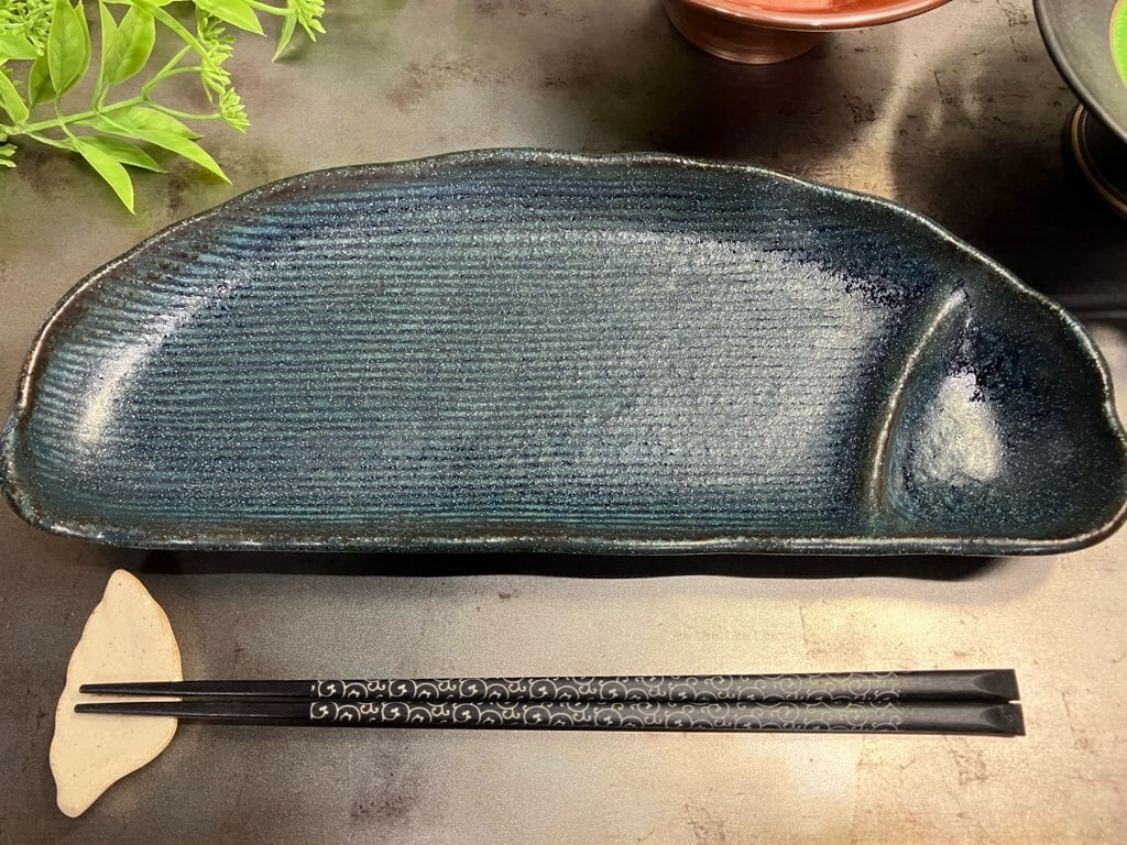 【特別価格】仕切り半月長皿28cm藍窯変(aiyouhen) 魚 仕切り皿【日本製】