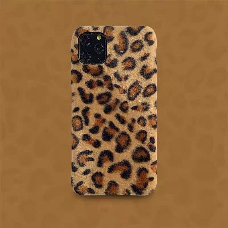 ふわふわ レオパード柄 iPhone ケース | umi shop