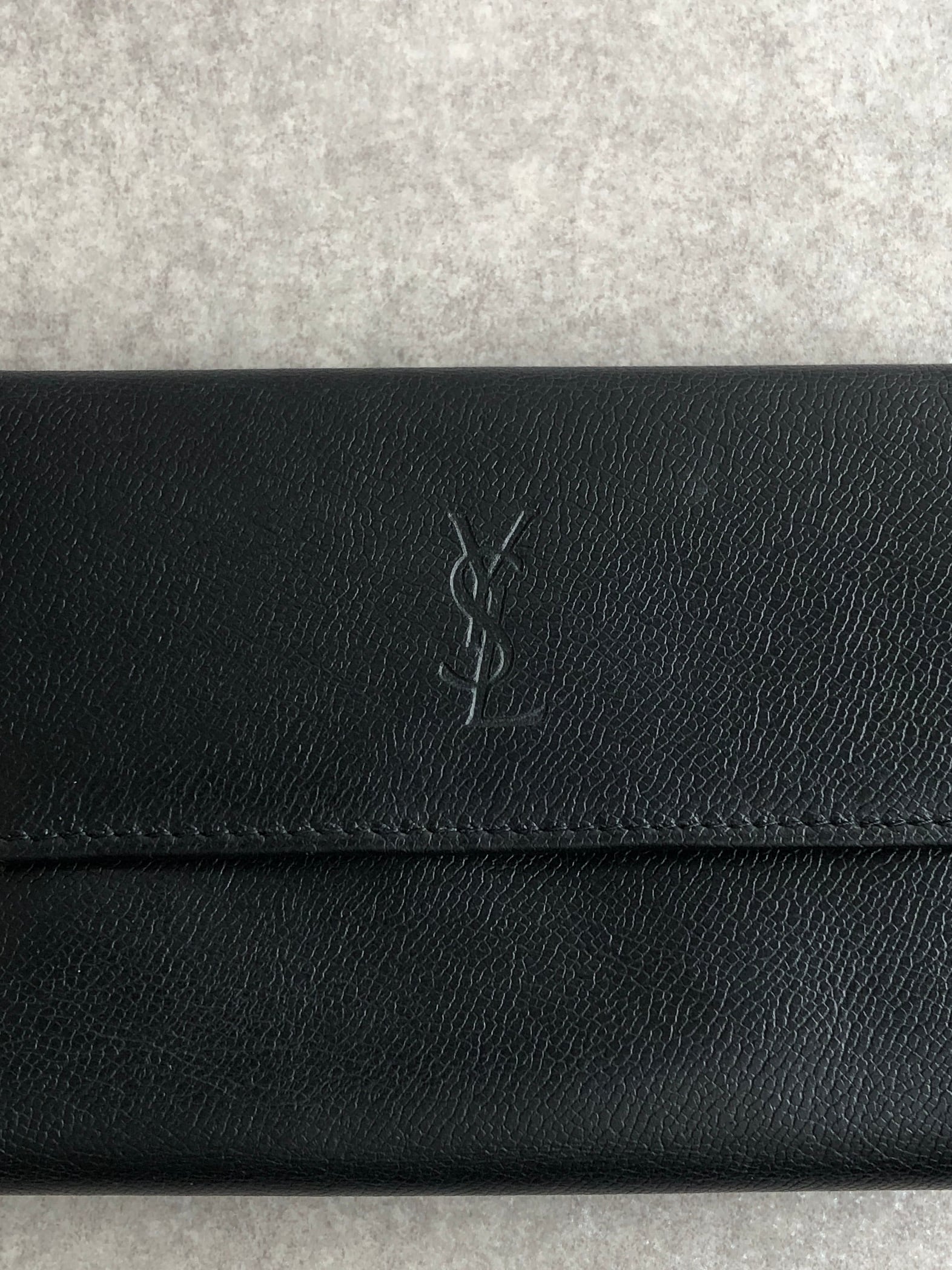 Yves Saint Laurent イヴ・サンローラン 財布 ブラック YSL レザー 3