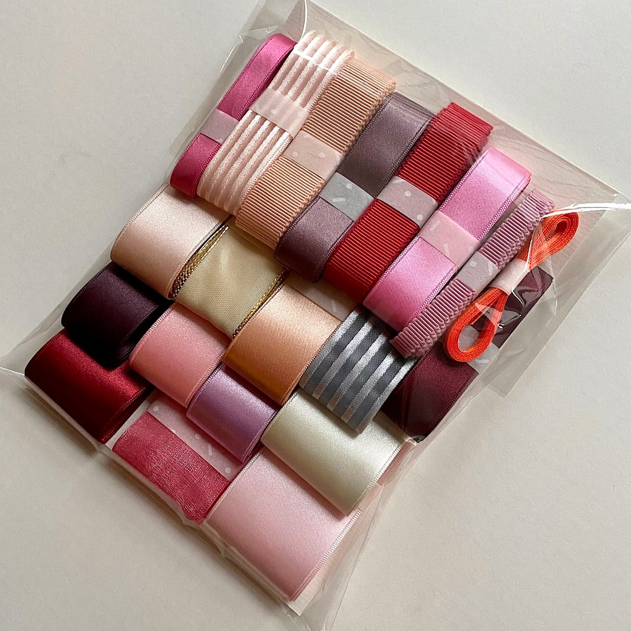 リボンセット 【elegant】赤・ピンク・オレンジ系中心の20種類の色々なリボンが詰まってます!