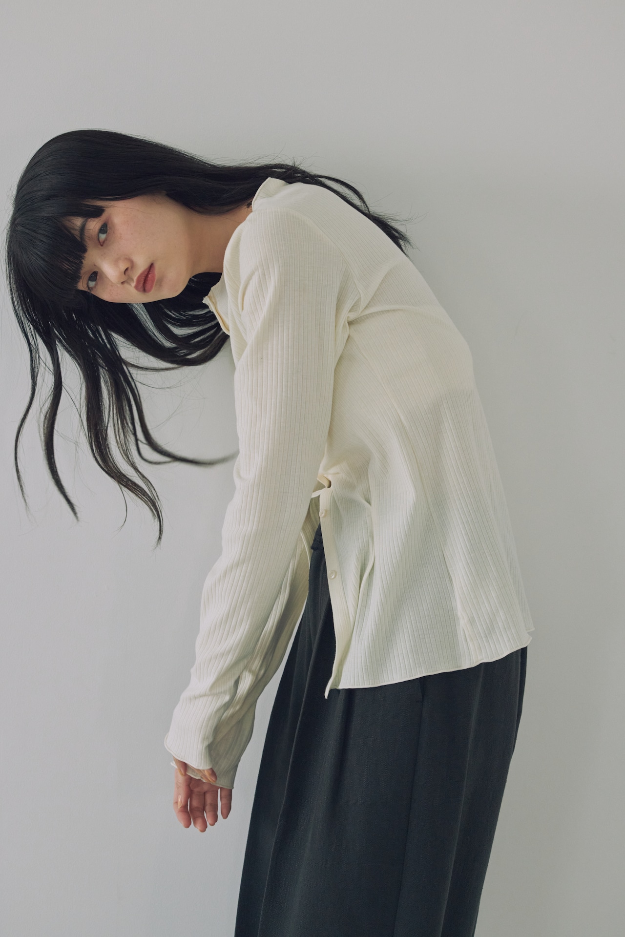 DU260523 Tuck Design Tops