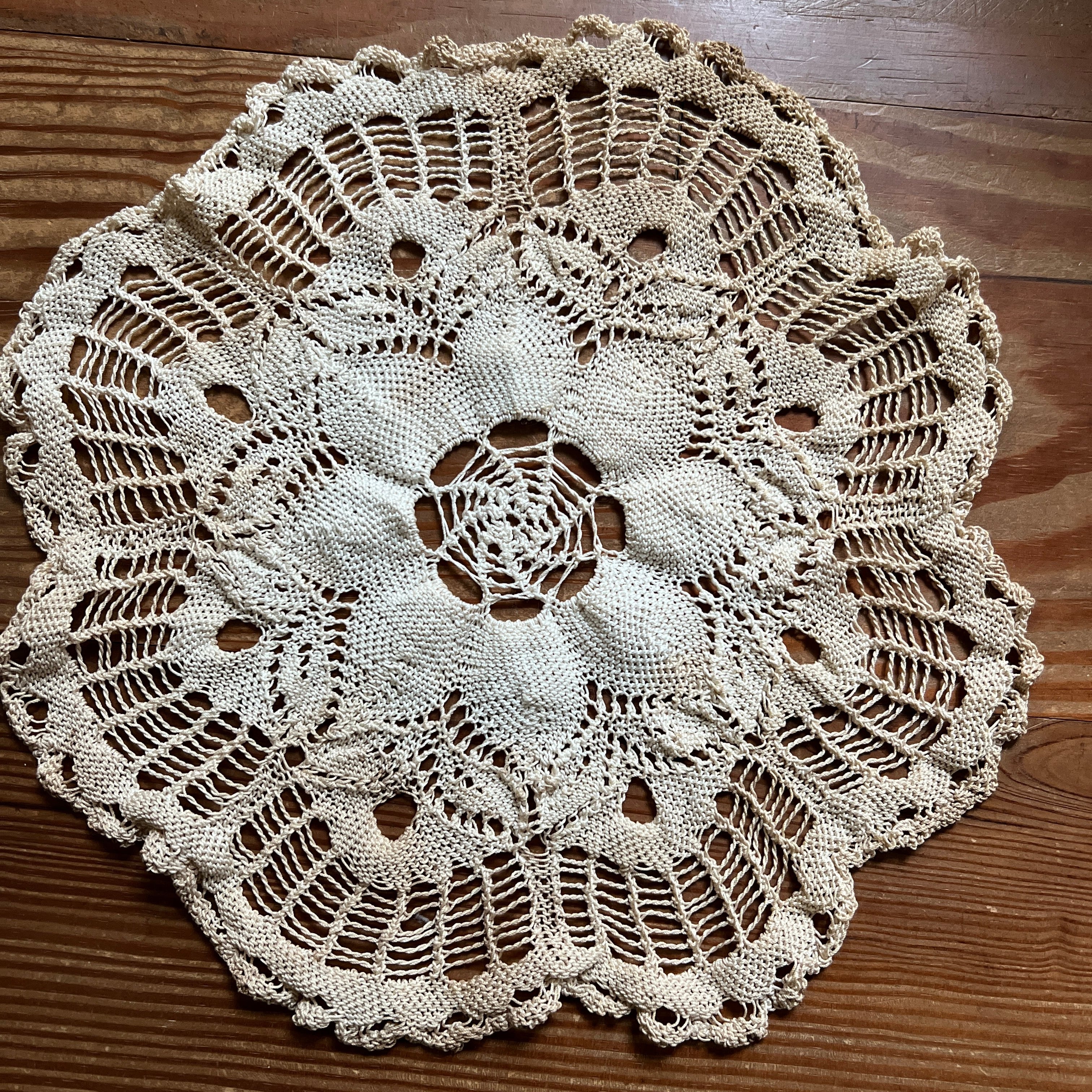 古いレース(E)ドイリー フランスアンティーク ヴィンテージ