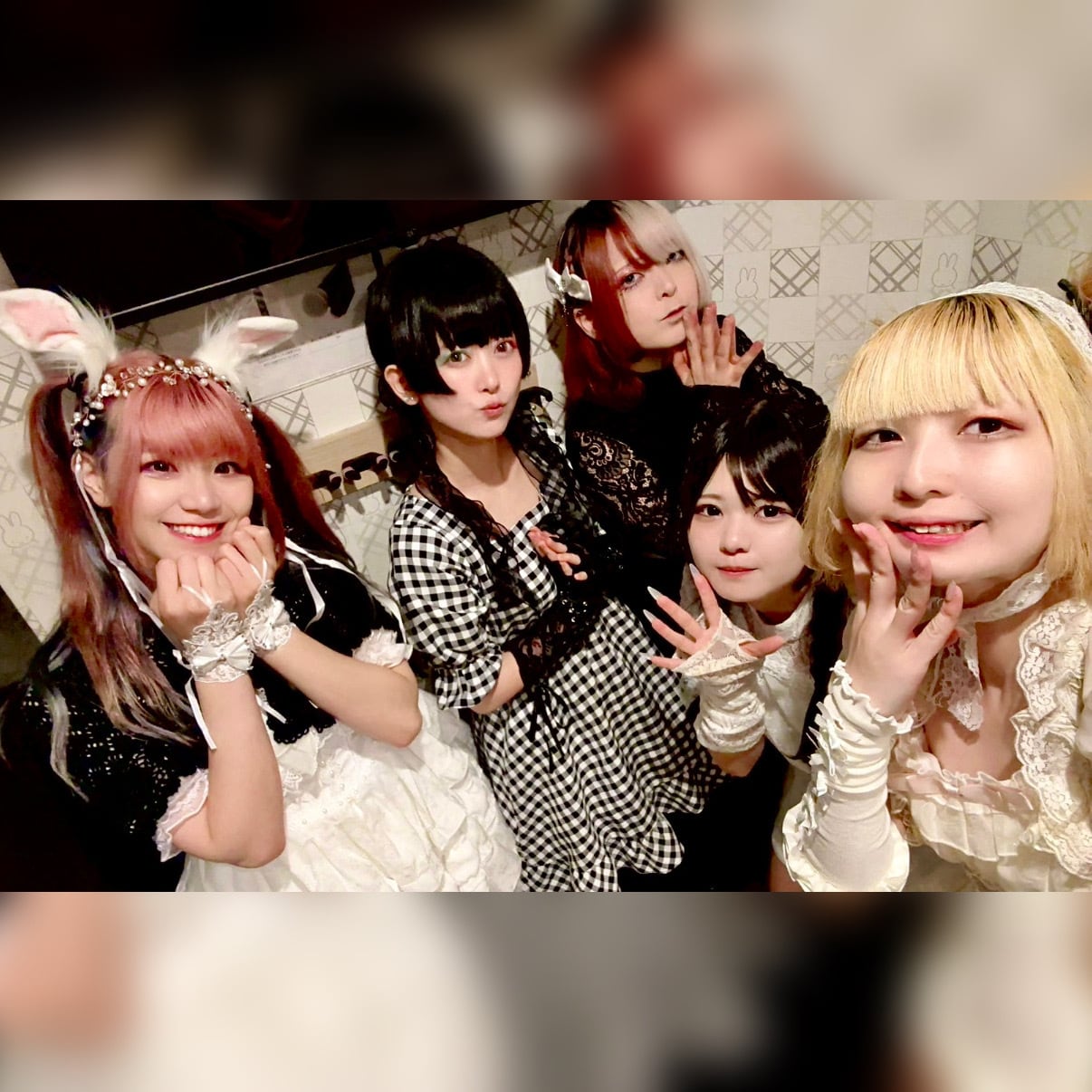 橋本桃呼 ソロチェキ I'm YOUR IDOL衣装 モガーズ】パーティー衣装 ソロチェキ | GOLLIPOP RECORD OFFICIAL