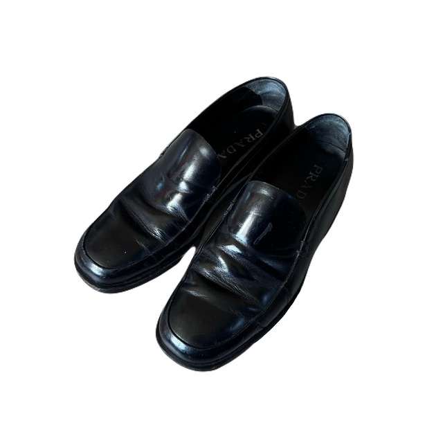 「PRADA」