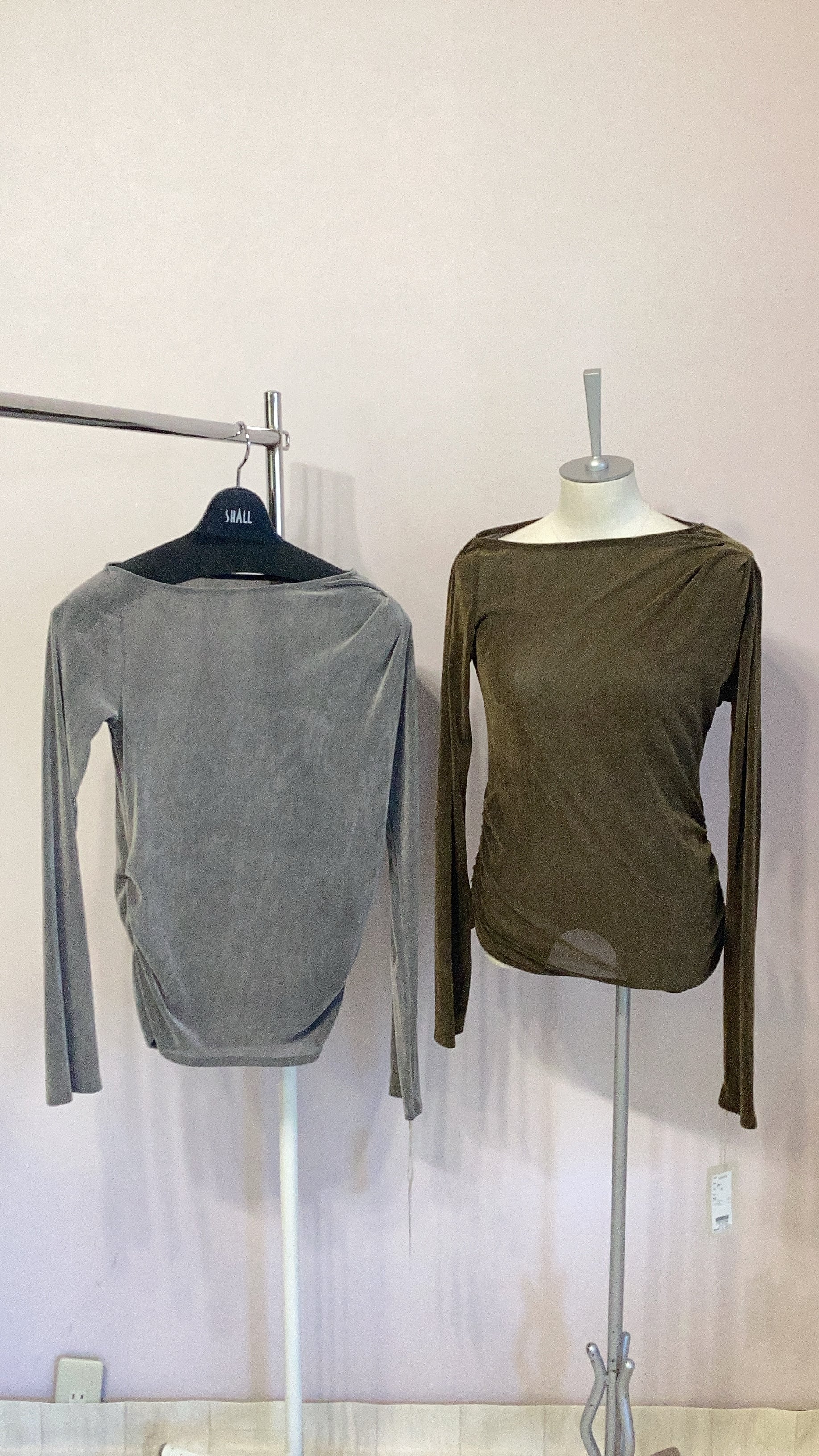 2025秋冬 cafune フロッキーアシンメトリートップス NO.535976 カーキ グレー 9号 Mサイズ カフネ