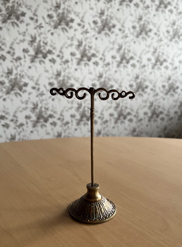 ワタシのお気に入りを飾る ジュエリースタンド　 ゴールド　小