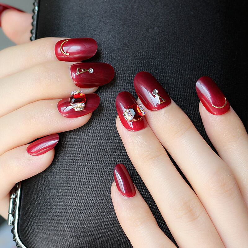 146ルビーのような真紅の大人ネイルチップ(146) | lumierange