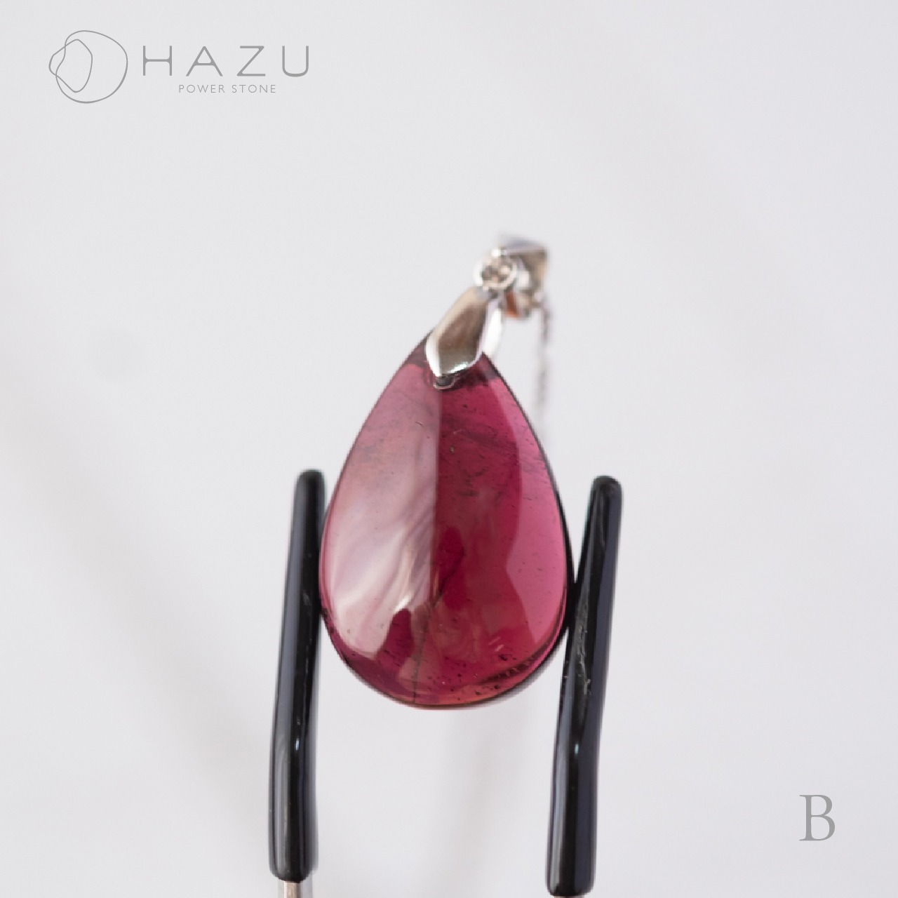 高ランク・一点ものガーネットネックレス