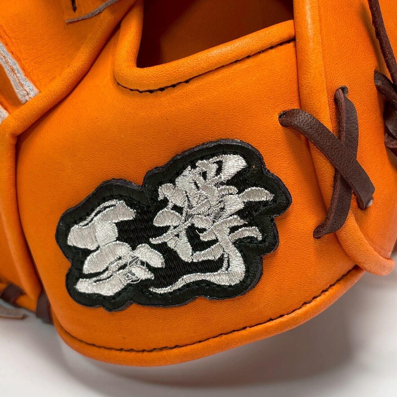 【硬式】玉澤 キャッチャーミット DELUXE TKC-HA2DX型 ウインドバックⅢ(本体:オレンジ 紐:ブラウン)タマザワ_03