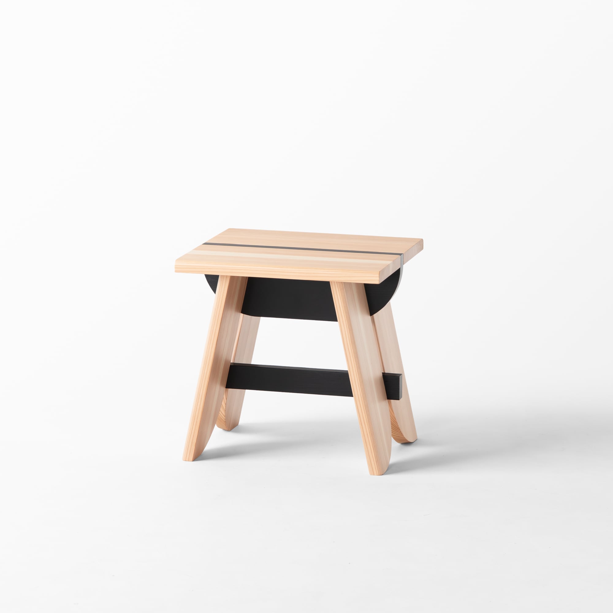 TORII Stool | 宏昇製作所
