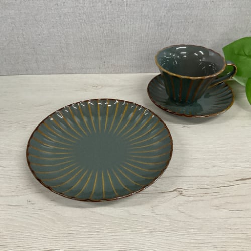 かすみ 丸皿 Mサイズ 16.5cm 全5色 和食器 花のお皿 | 食器のほっこり屋
