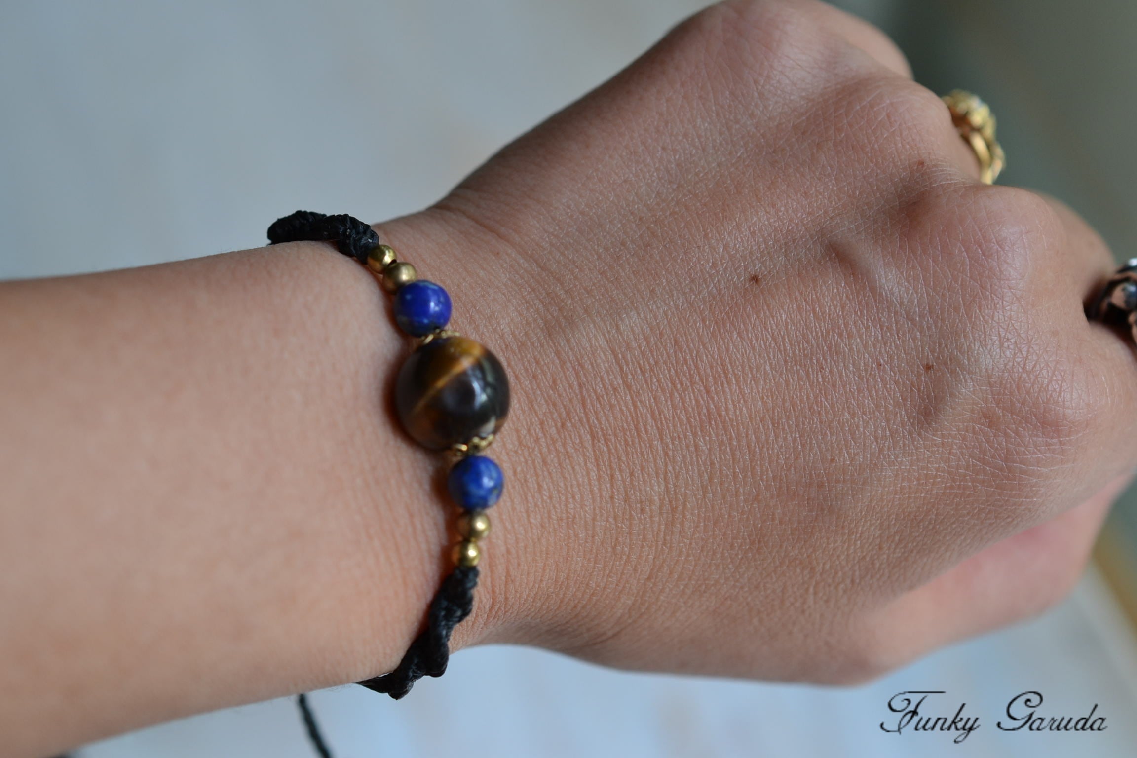 タイガーアイ&ラピスラズリ マクラメブレスレット