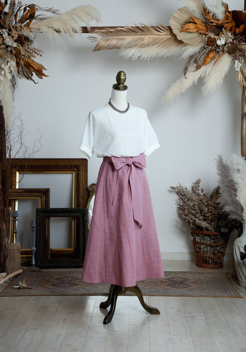 マスタードイエロー】美シルエットにこだわったエレガントなフレア