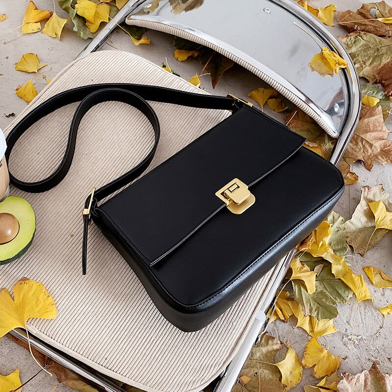 スタイルオータムウィンターレッド 秋物 冬物 スクウェア メッセンジャーバッグ 手作りハンドバック29272595087