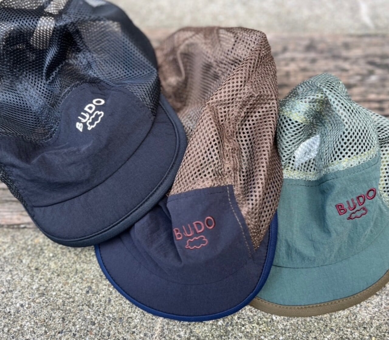 BUDO(ブドー) SHORT BRIM DRY MESH CAP birdgreen×khaki | play field