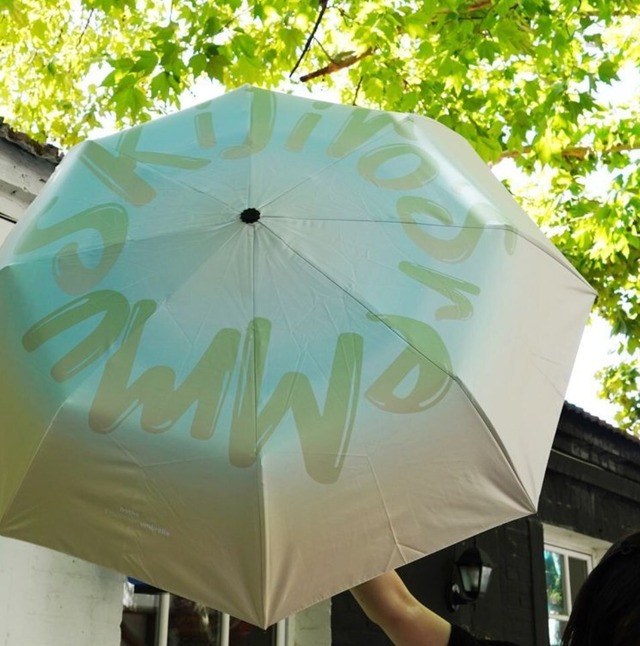 【お取り寄せ】折り畳み傘 ins UVカット 雨傘 紫外線防止 全自動晴雨両用 雨具