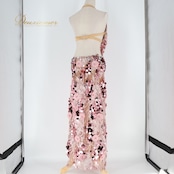 ベリーダンス オリエンタル 衣装 上下セット ピンク系 トップス  スカート アーム アーム飾り スパンコール ラインストーン 豪華 装飾 上品 かわいい 蝶 花 白 ダンス衣装 ステージ イベント メッシュ生地 透け感 華やか セクシー スリット ホワイト系