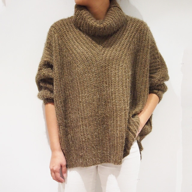 【SALE】MOHAIR PONCHO KNIT