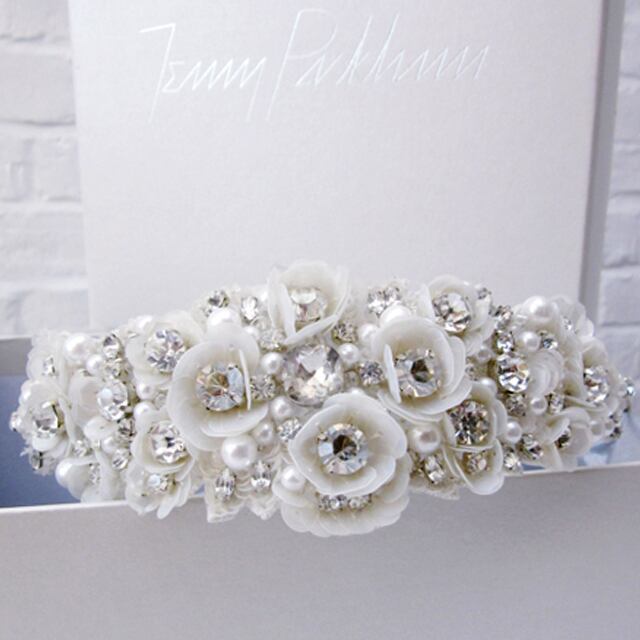 White Angelia ホワイトアンジェリア | インポート ブライダル