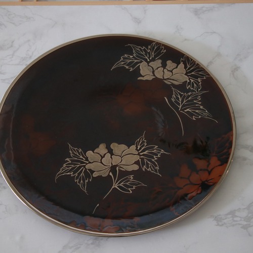 飴釉かくし牡丹　プラチナ彩　フラットプレート