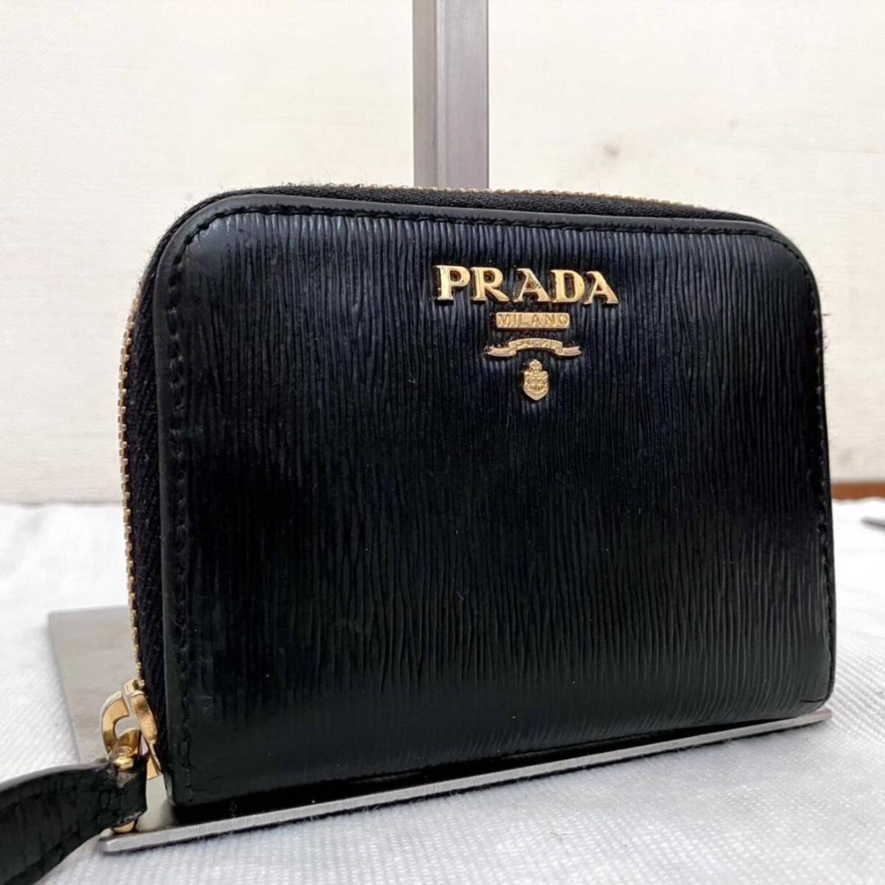 人気✨ PRADA 1686 ヴィッテロムーブ コインケース ロゴ金具 ブラック 