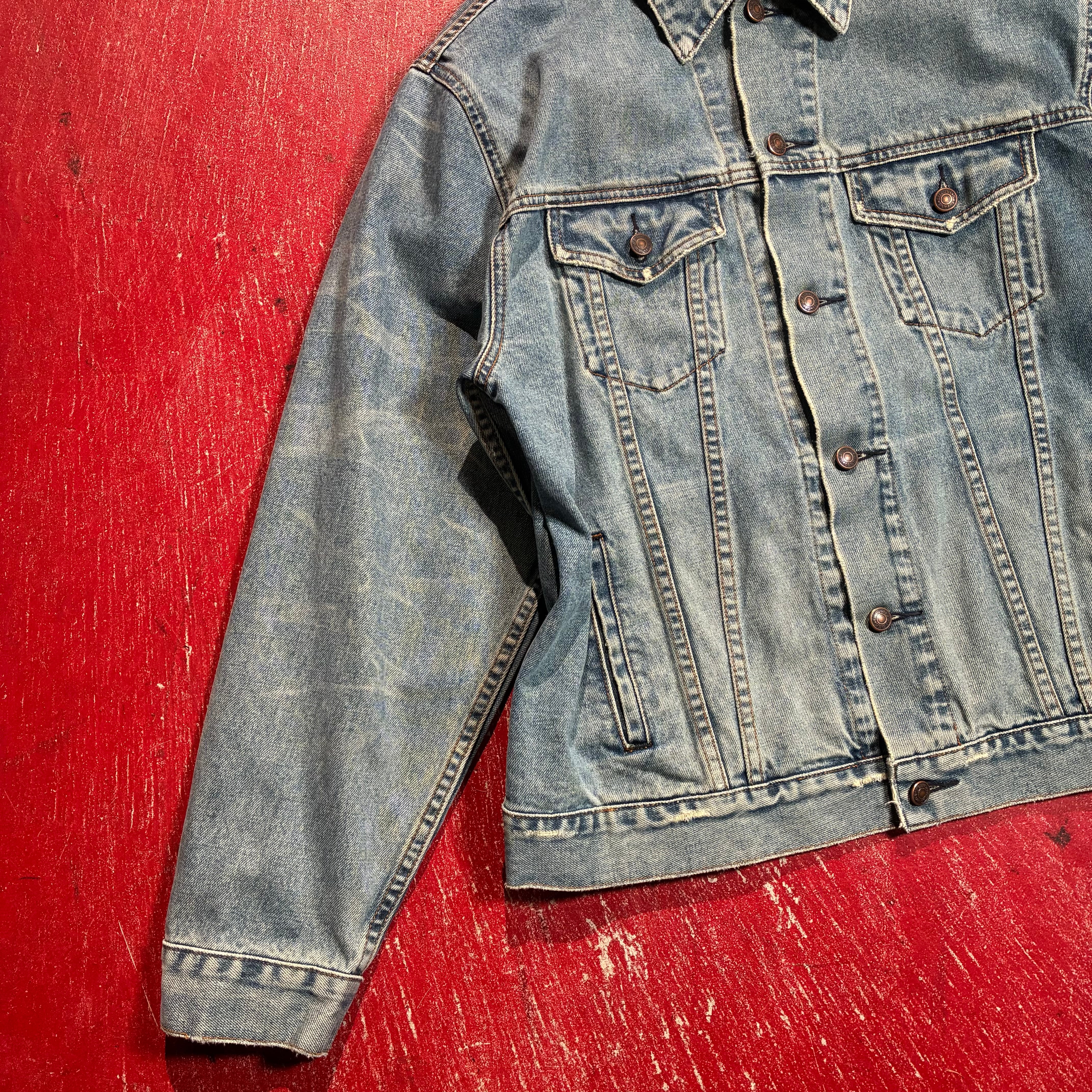 90s OLD GAP デニムジャケット　トラッカージャケット　ブルー 90s OLD GAP デニムジャケット トラッカージャケット ブルー | 古着屋