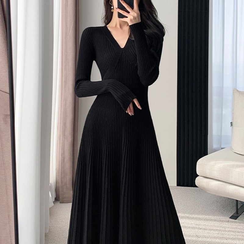 ブラック ニットロングワンピース YH8613