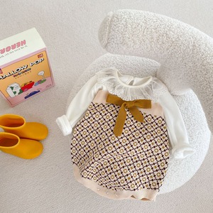 【冬作】リボン付きニットロンパース